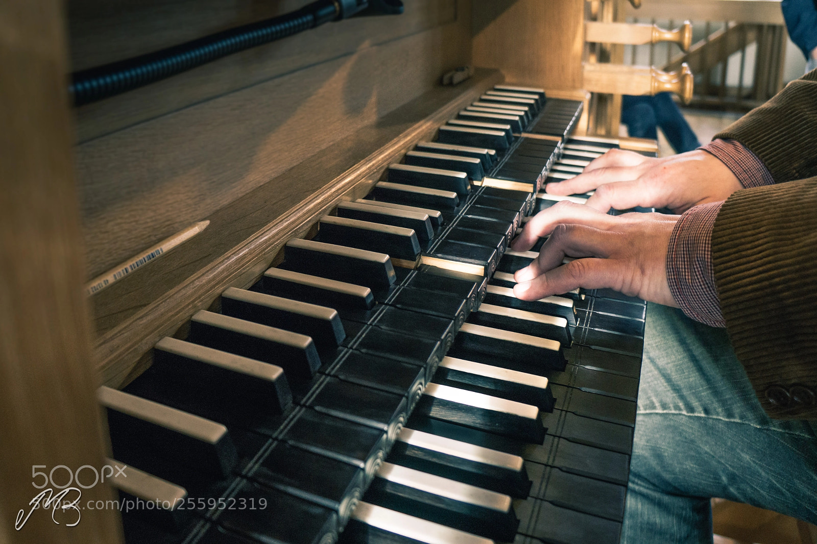 Sony a5100 sample photo. Organist playing pipe organ photography