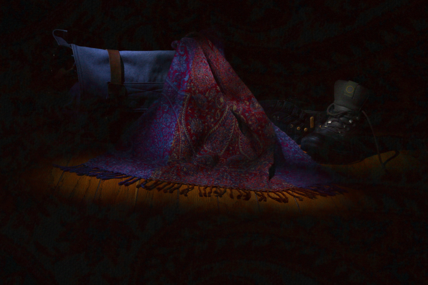 Canon EOS 100D (EOS Rebel SL1 / EOS Kiss X7) sample photo. Indian shawl photography