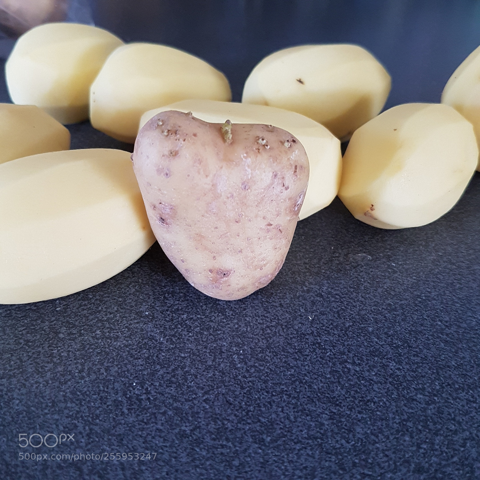 Samsung Galaxy S7 sample photo. Hearty potato photography