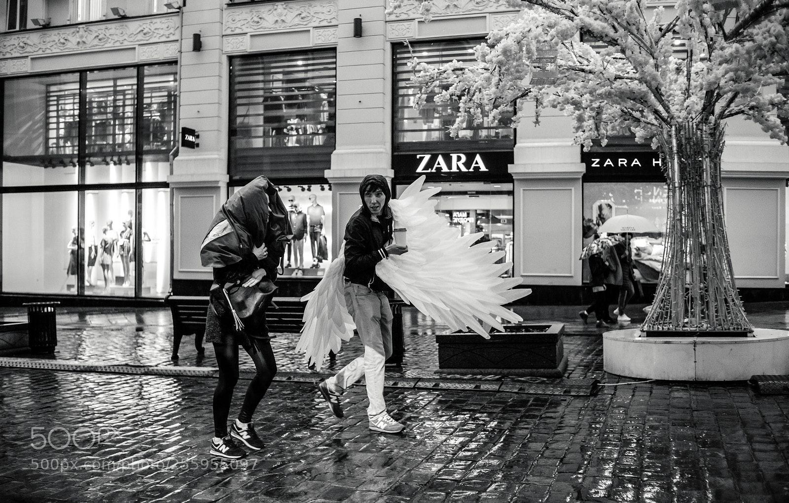 Canon EOS 5D Mark II sample photo. Street angel photography
