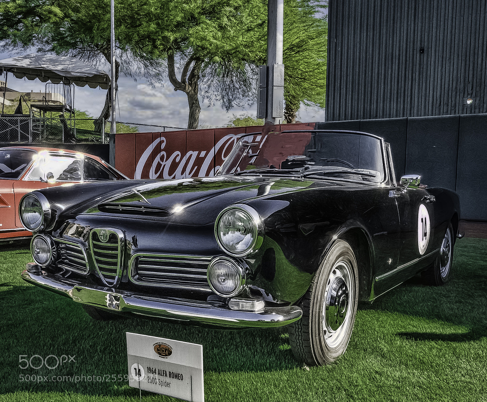 Panasonic Lumix DMC-FZ1000 sample photo. 1964 alfa romeo spider 2600 photography