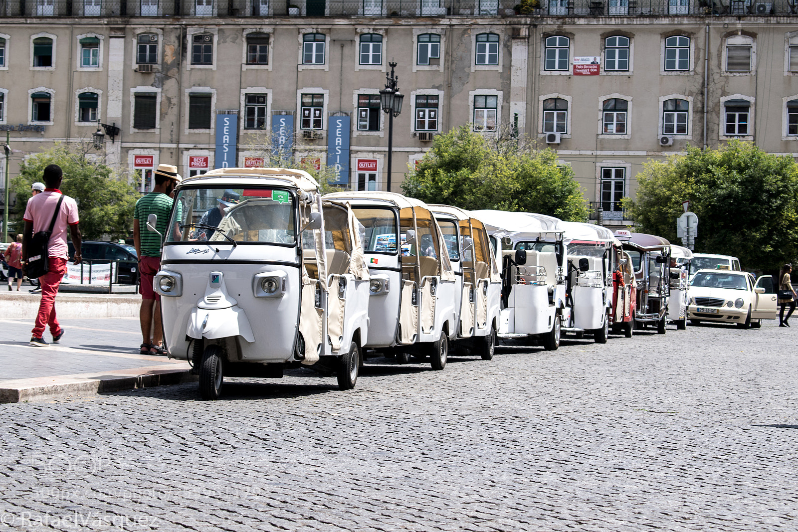 Nikon D3300 sample photo. Tuktuk photography