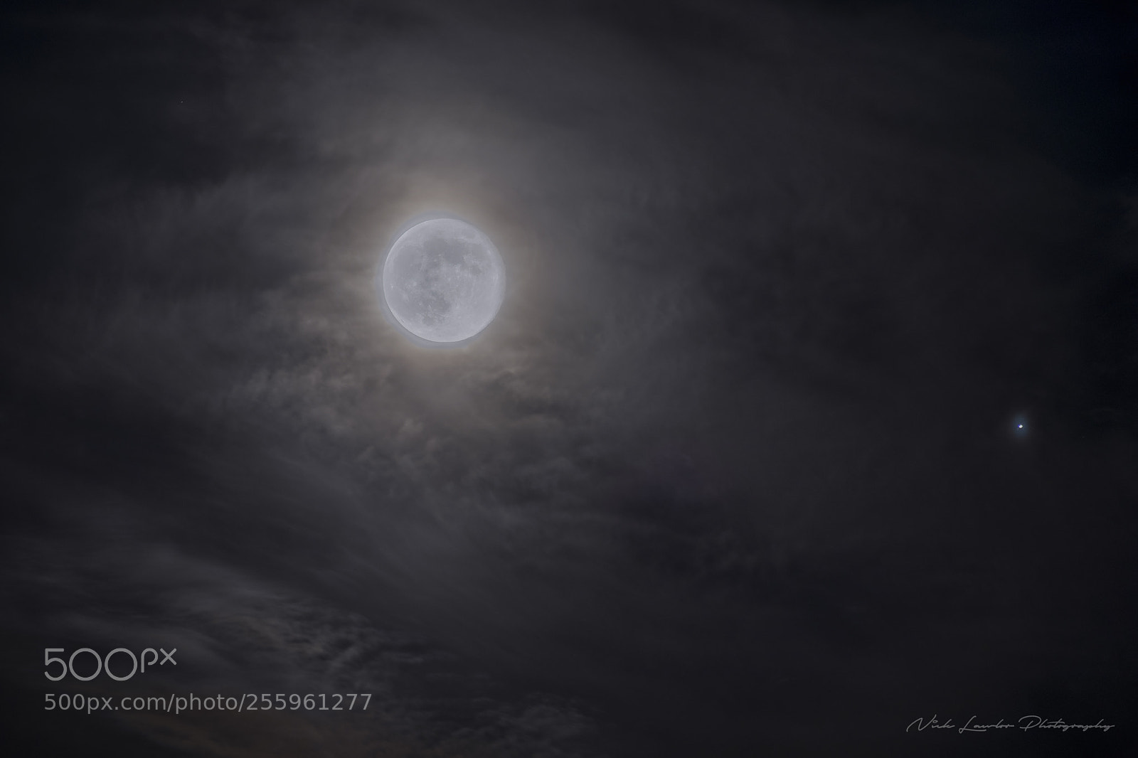 Canon EOS 80D sample photo. The moon & jupiter photography