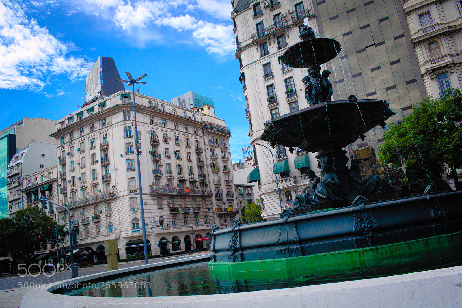 Nikon D3400 sample photo. Fuente de capital photography