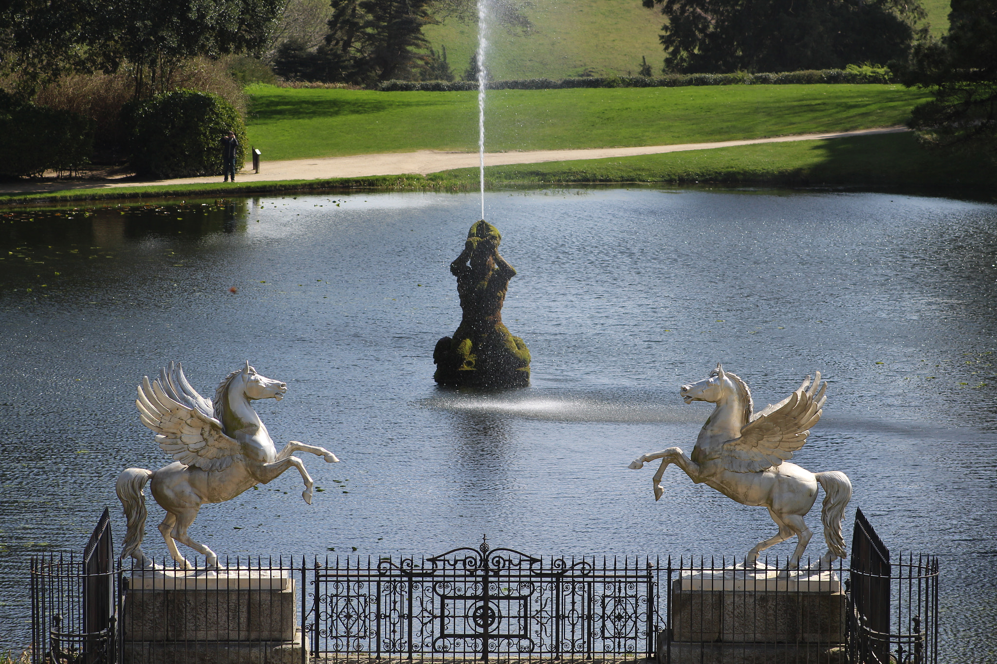 Canon EF 75-300mm f/4-5.6 sample photo. Img photography
