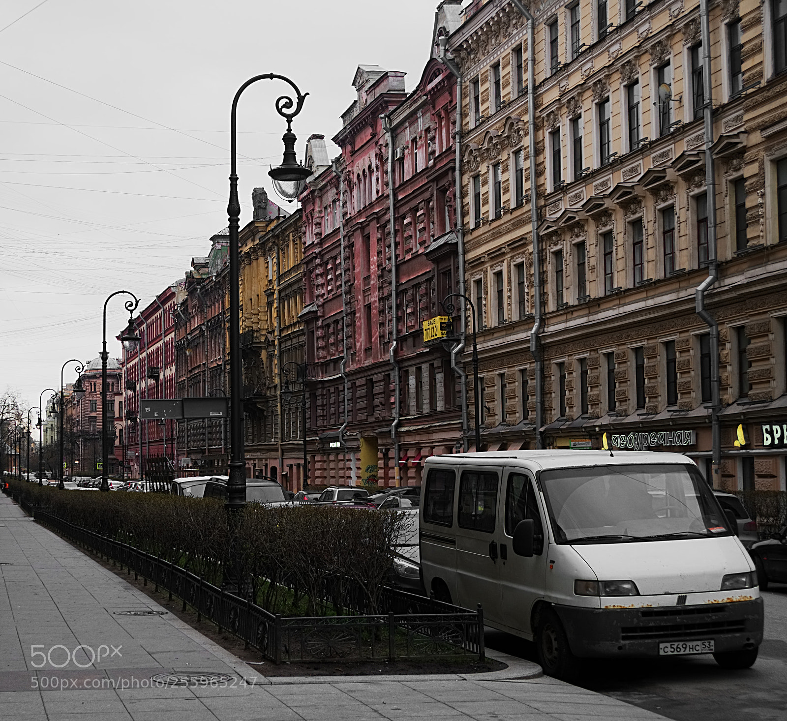 Sony a6300 sample photo. Colourful street photography