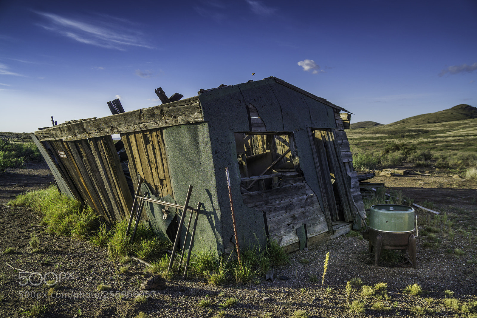 Sony a6000 sample photo. Cabin with a laundry photography