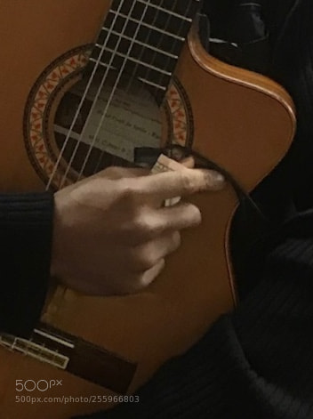 Apple iPhone 7 sample photo. Subway performer, nyc photography