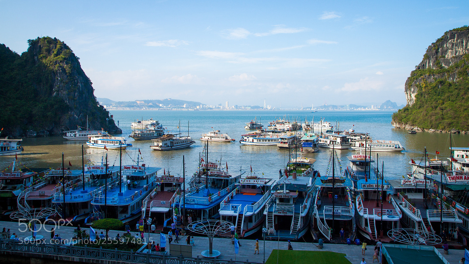 Canon EOS 500D (EOS Rebel T1i / EOS Kiss X3) sample photo. Ha long bay photography