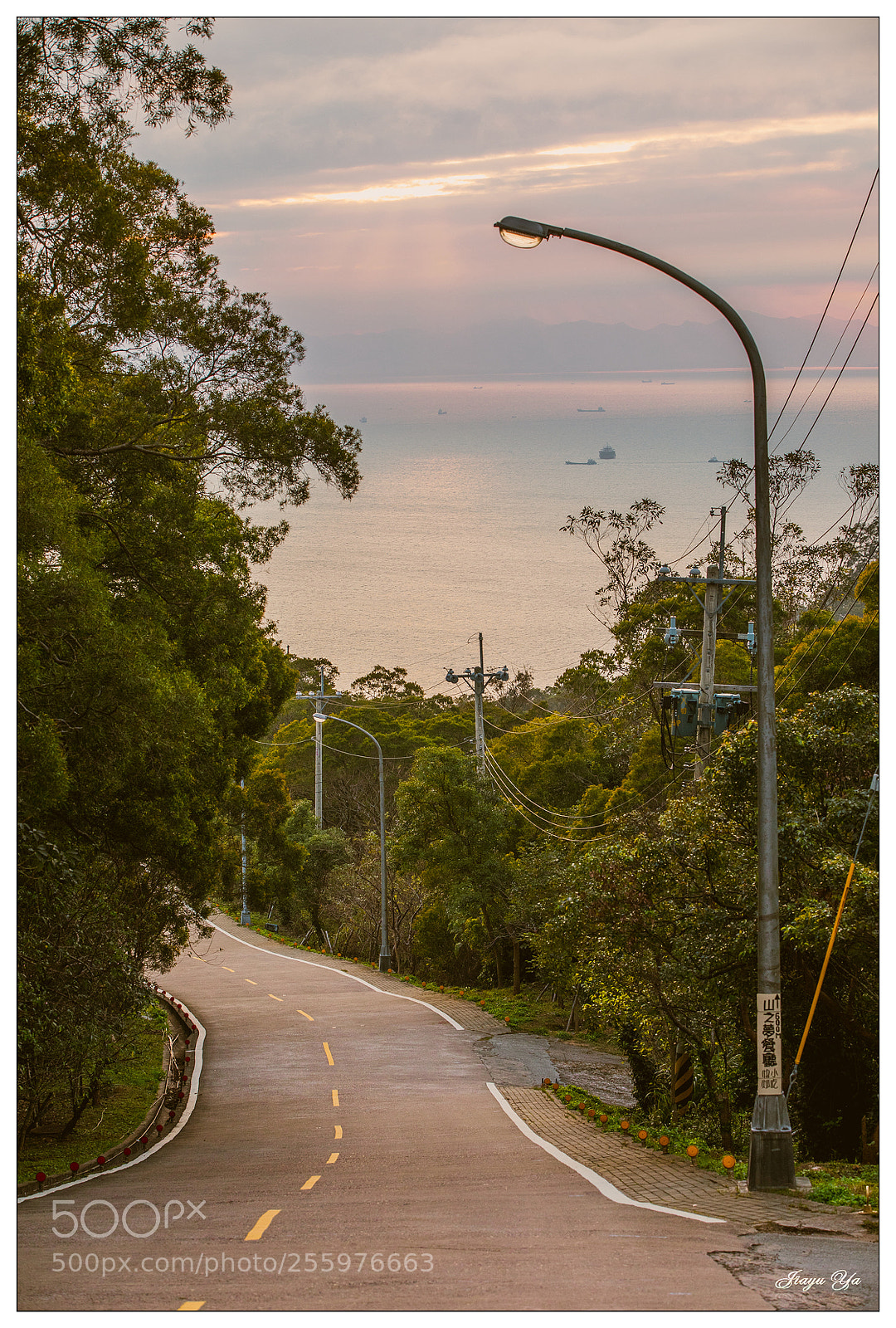 Canon EOS 5D Mark IV sample photo. A photography