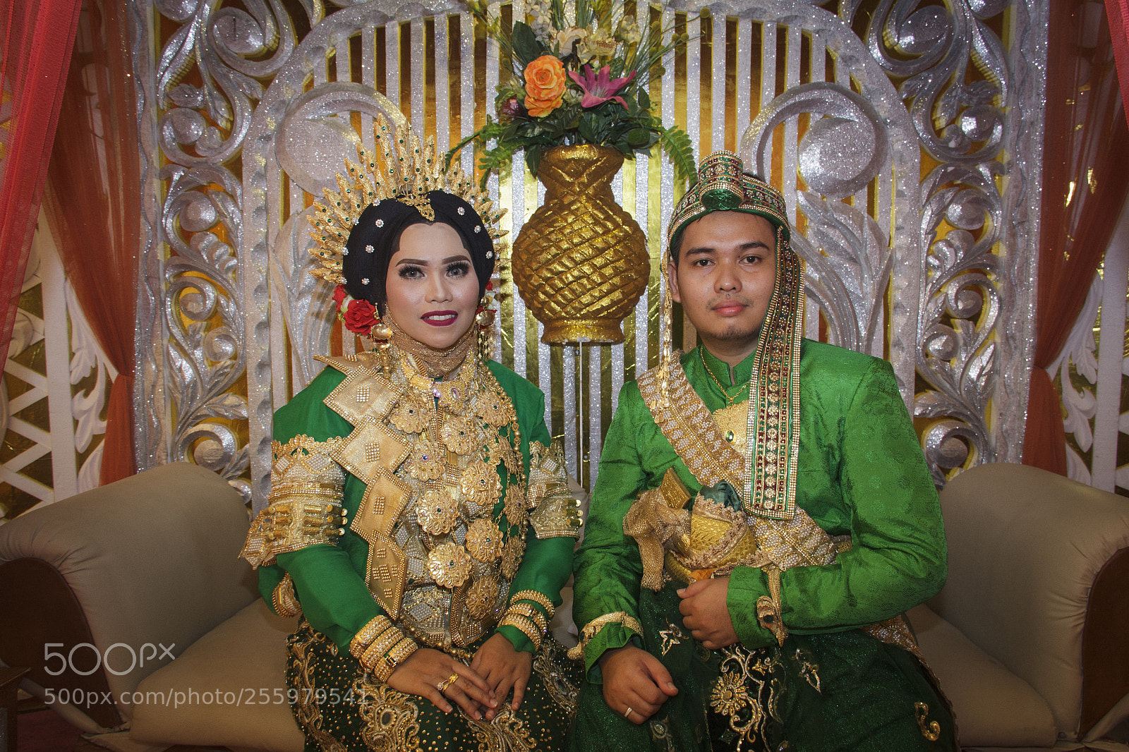 Canon EOS 60D sample photo. Bugis makassar traditional wedding photography