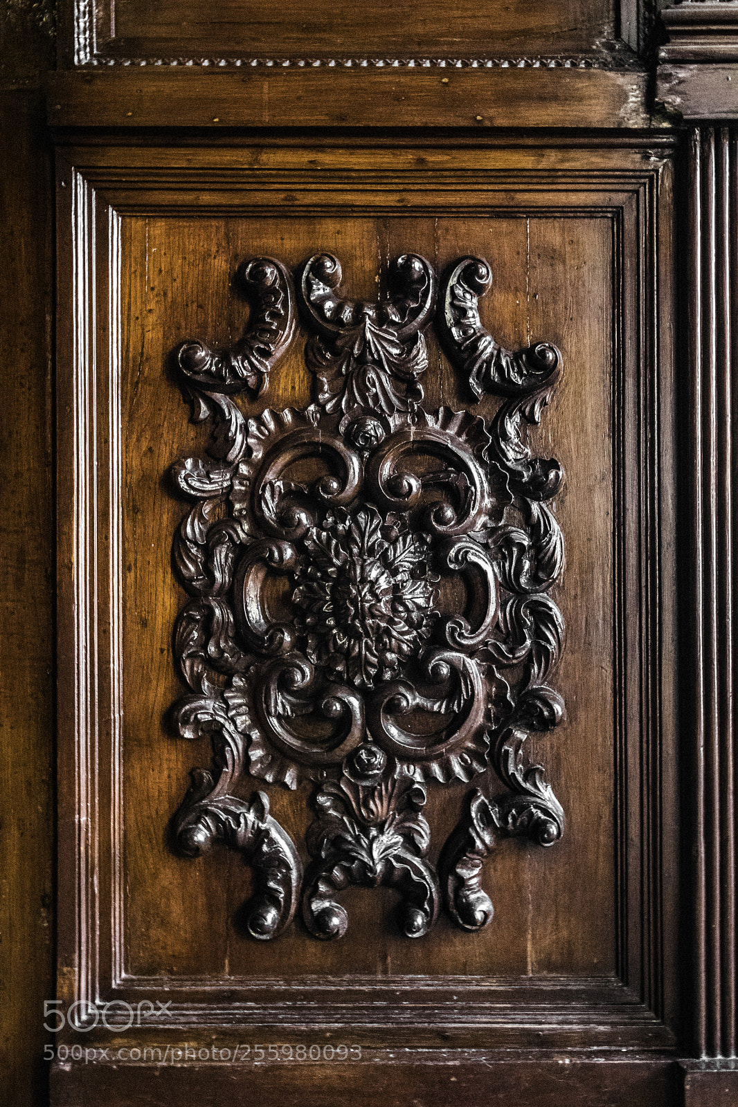 Canon EOS 80D sample photo. The door photography