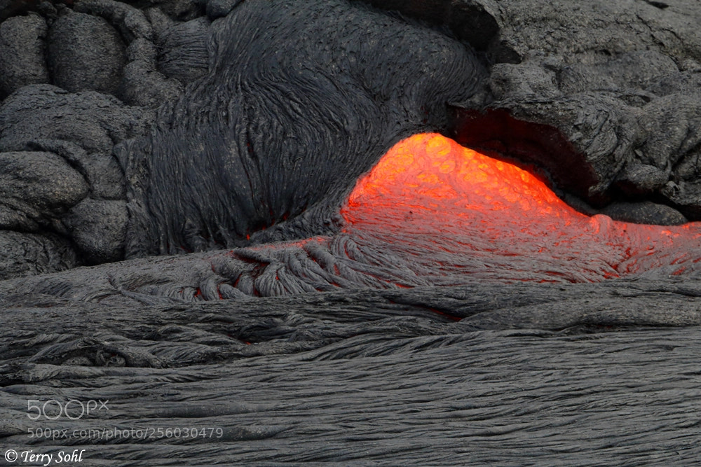 Canon EOS 70D sample photo. Kilauea lava photography