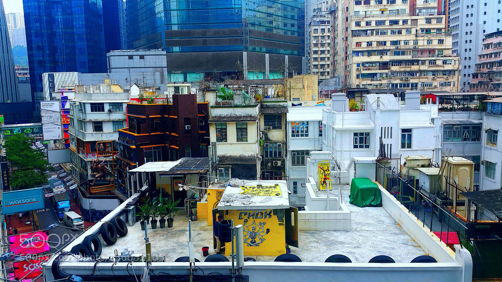 Samsung Galaxy Note4 sample photo. Gym on the roof photography