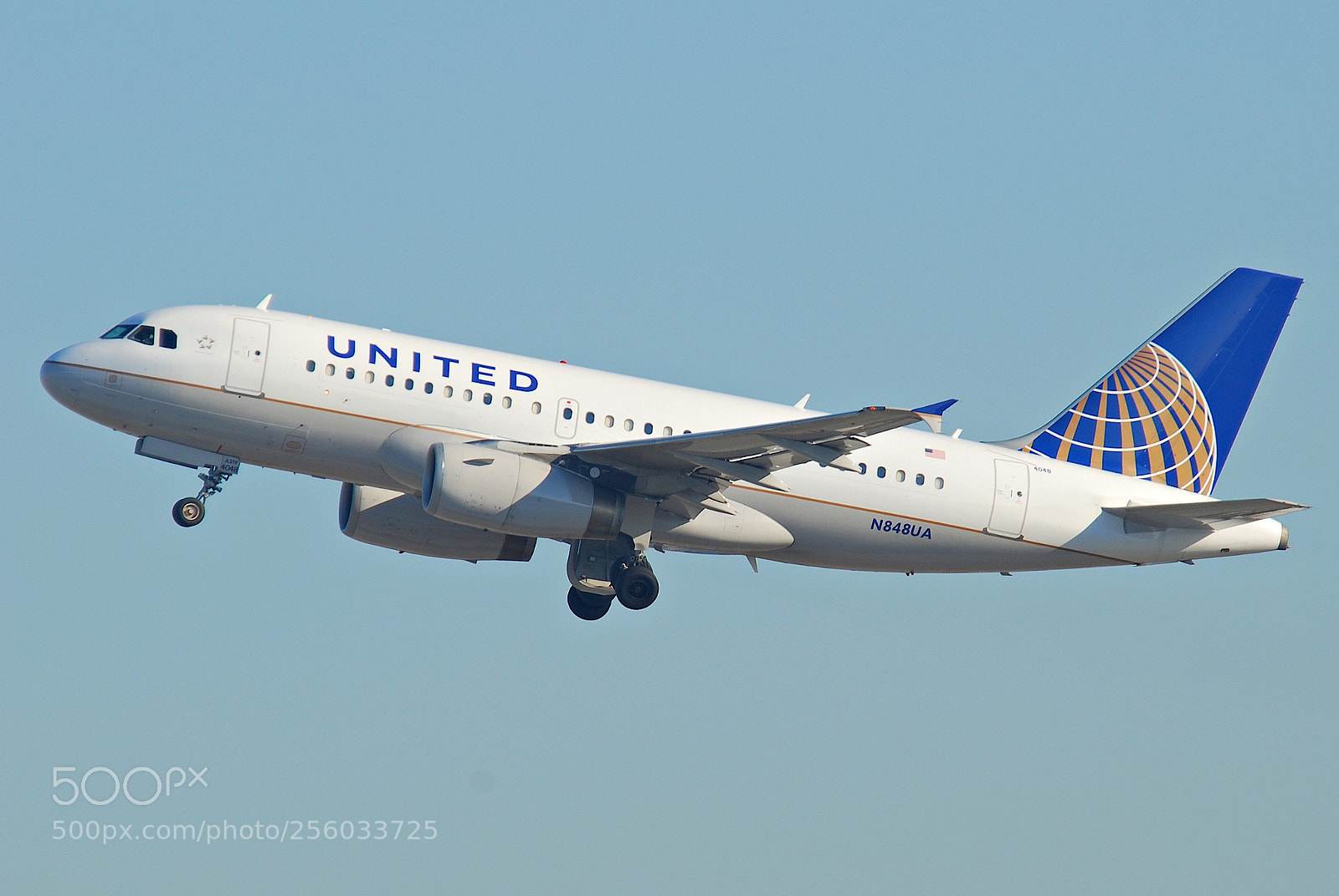 Nikon D80 sample photo. United airlines phone number photography