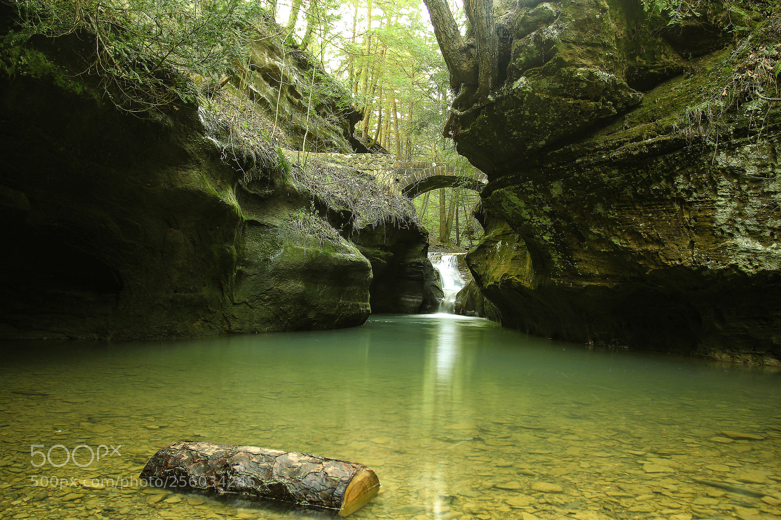 Canon EOS 550D (EOS Rebel T2i / EOS Kiss X4) sample photo. Devil's bathtub photography