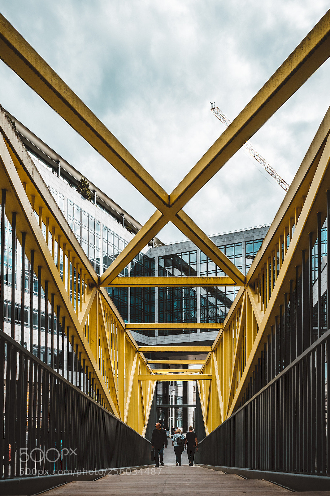 Sony a7 sample photo. Yellow cross photography