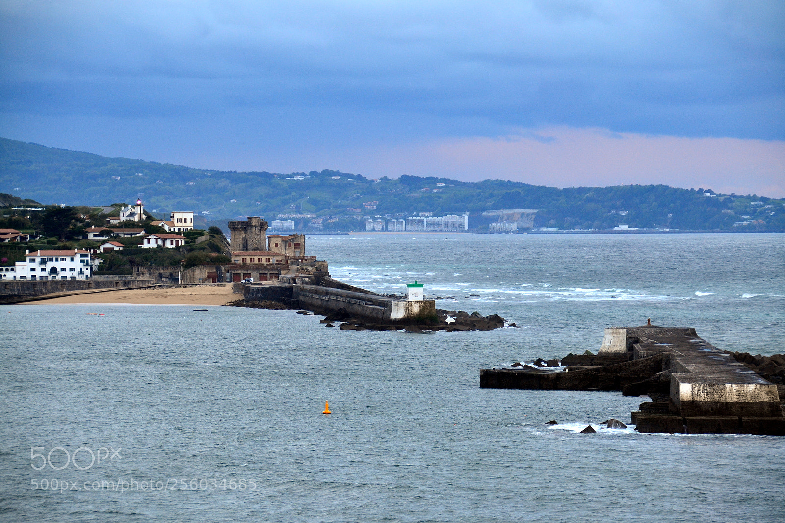 Nikon D3100 sample photo. Pas trop d'isolement pas photography