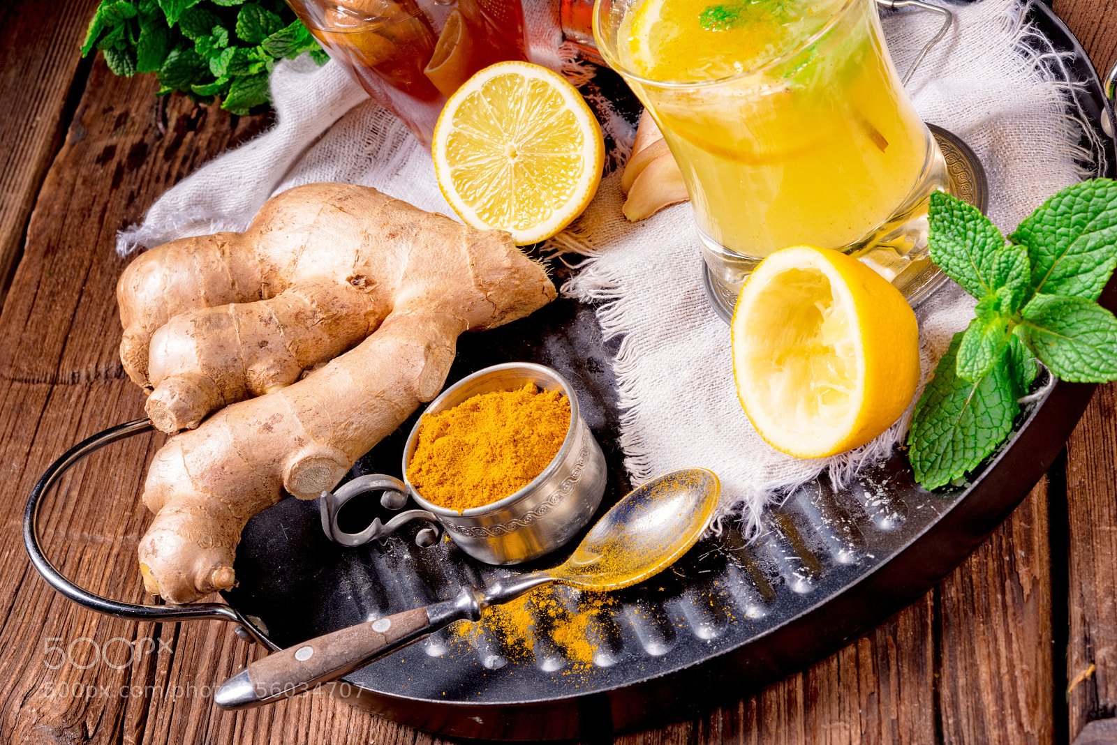 Nikon D810 sample photo. Ginger lemonade with honey photography