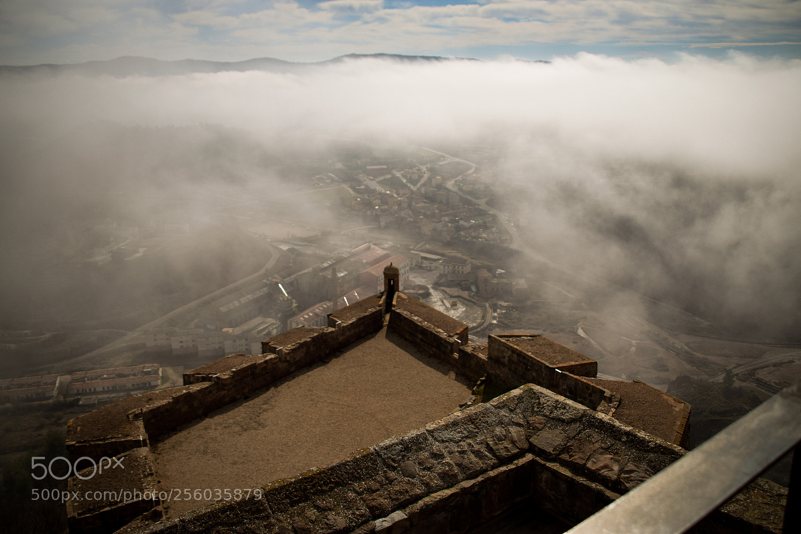 Nikon D3300 sample photo. Cardona castle photography
