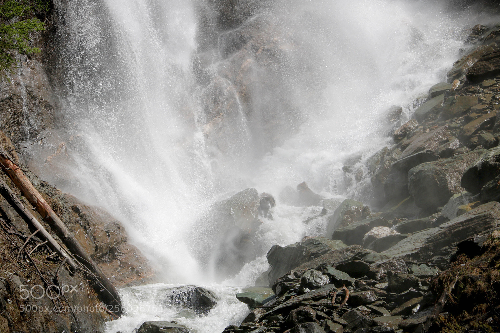 Canon EOS 750D (EOS Rebel T6i / EOS Kiss X8i) sample photo. Kreealm-wasserfall photography