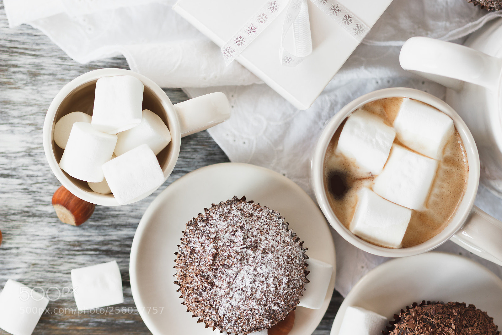 Canon EOS 600D (Rebel EOS T3i / EOS Kiss X5) sample photo. Cups with cacao and photography