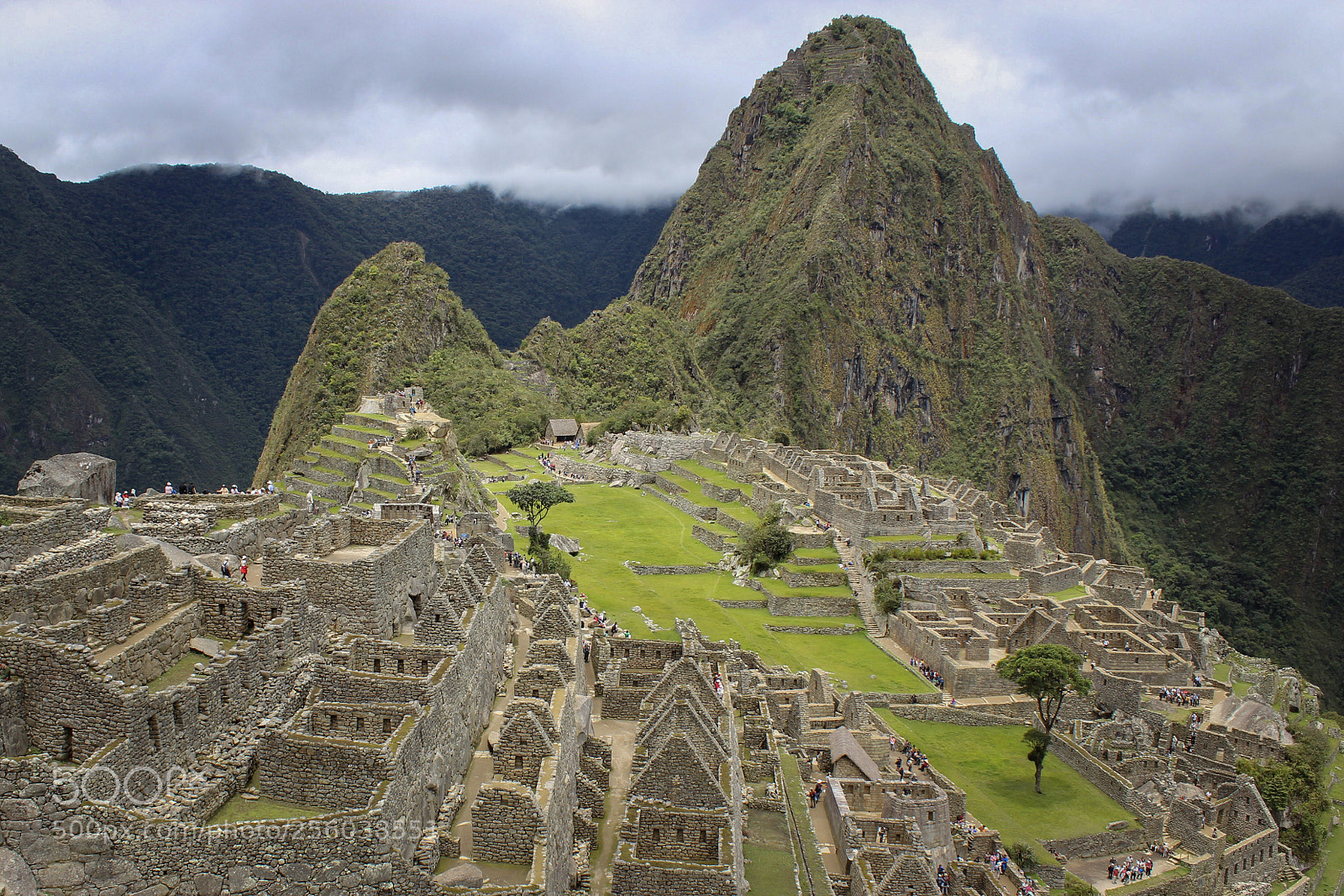 Canon EOS 600D (Rebel EOS T3i / EOS Kiss X5) sample photo. Machu picchu, guas calientes photography