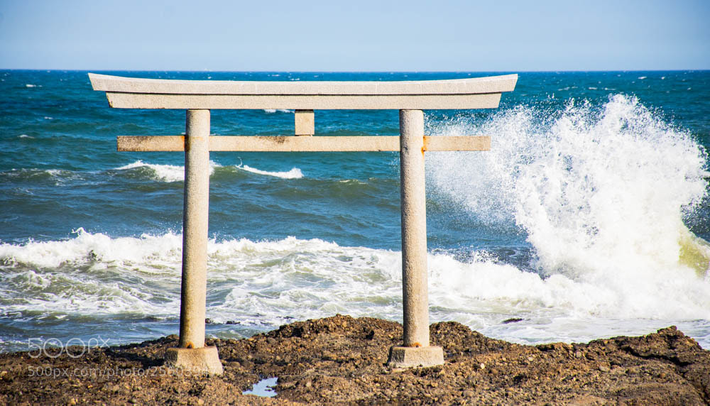 Nikon D7200 sample photo. Seaside shrine photography