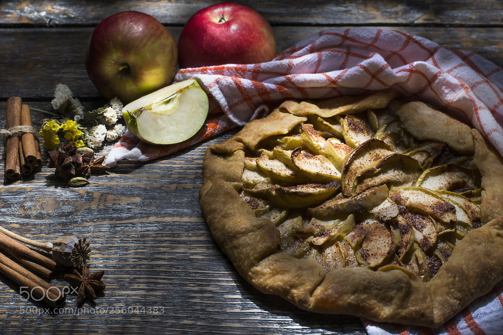Nikon D610 sample photo. Apple pie photography
