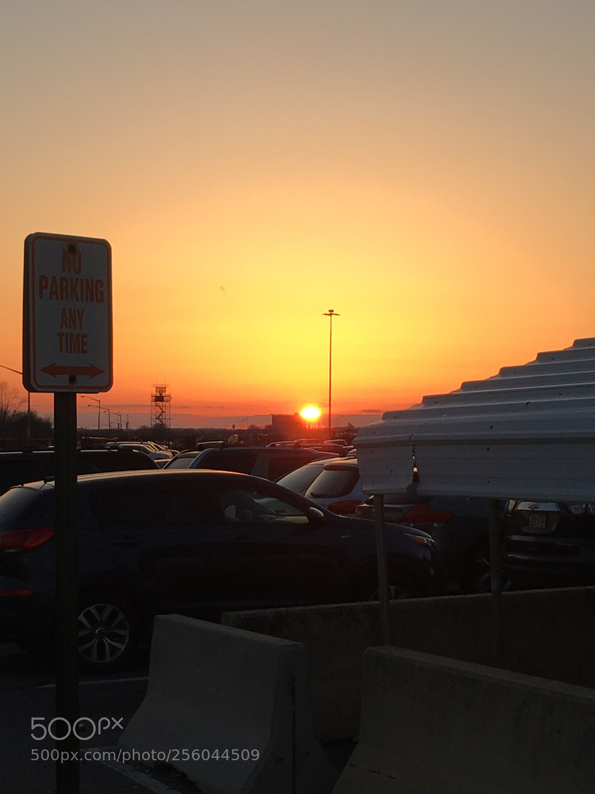 Apple iPhone 6s Plus sample photo. No parked sunrise photography