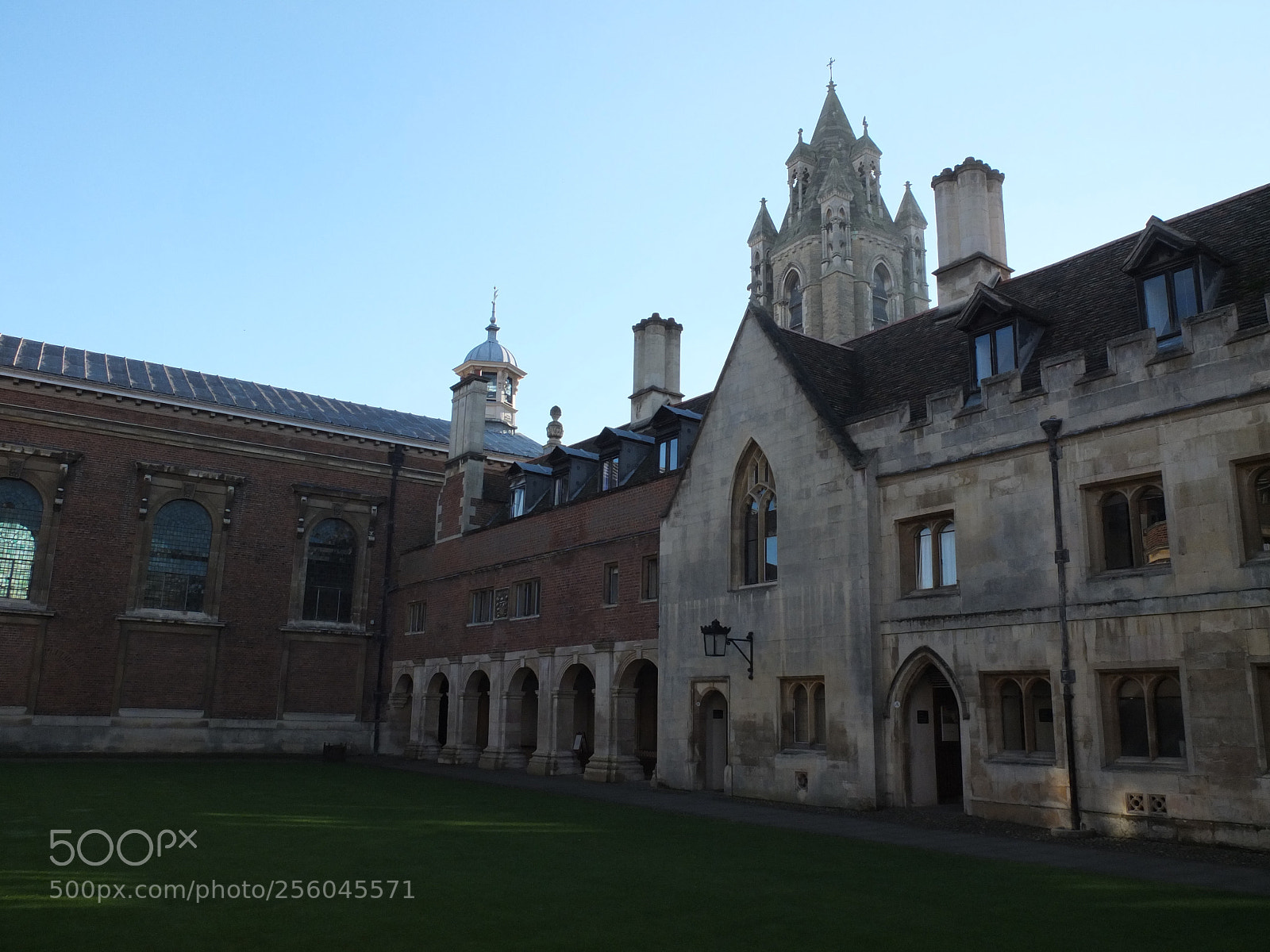 Fujifilm X10 sample photo. Cambridge, the backs colleges photography