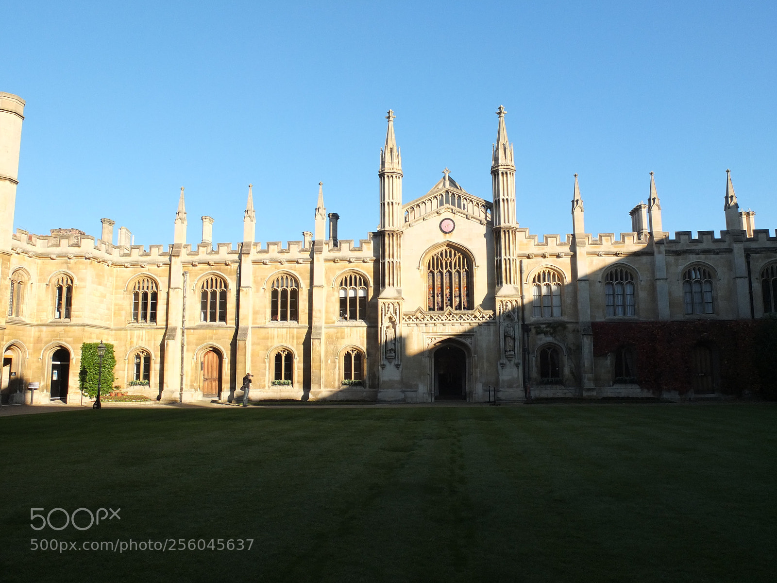 Fujifilm X10 sample photo. Cambridge, the backs colleges photography