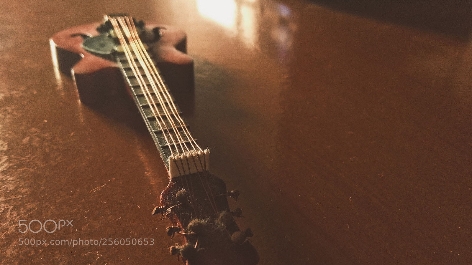 Xiaomi Redmi Note 5A sample photo. Tiny guitar photography