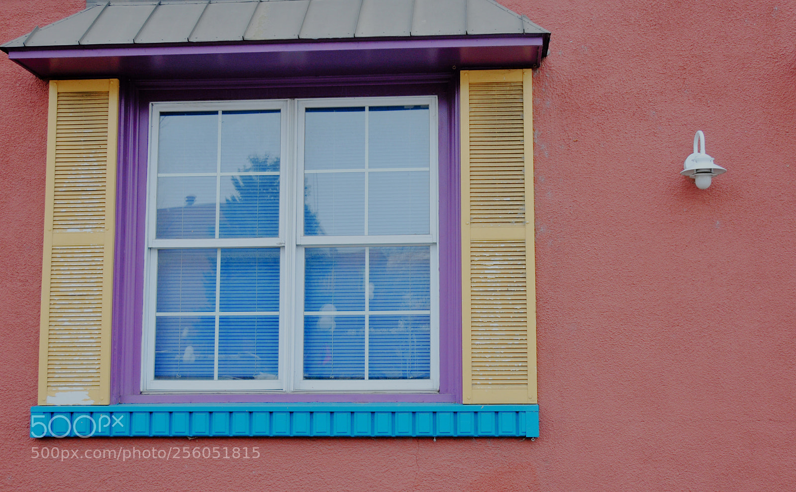 Nikon D300 sample photo. Colorful window photography