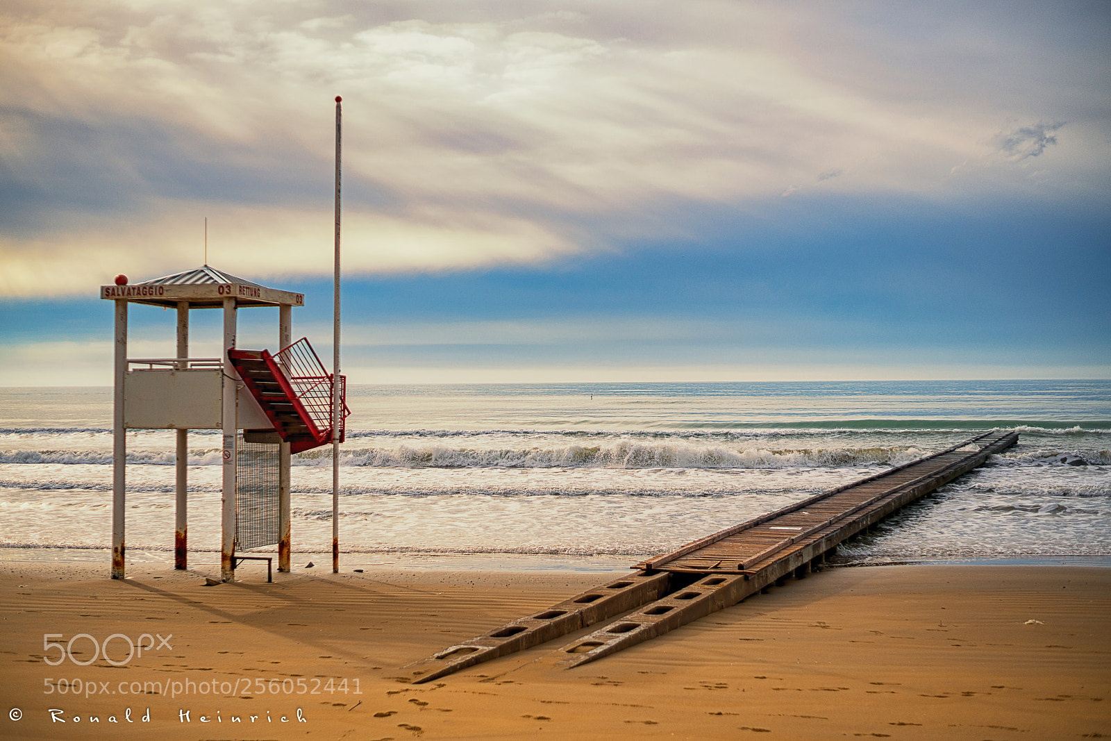 Sony a7R II sample photo. 296.jpg  2018-04-01 photography