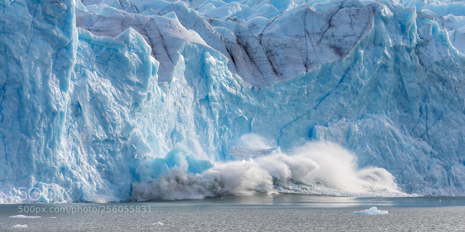 Canon EOS 5D Mark IV sample photo. Large piece of ice photography
