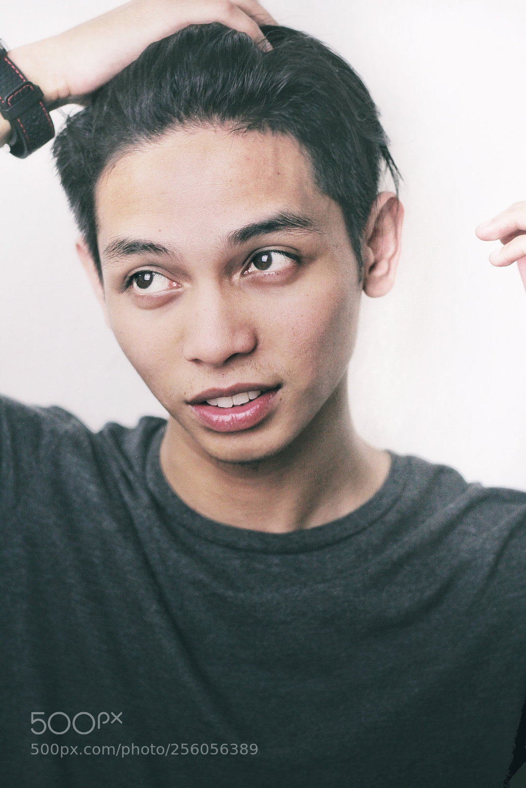 Canon EOS 60D sample photo. Willing to know every photography