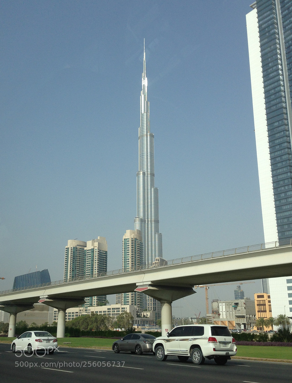 Apple iPhone 5 sample photo. Work trip to dubai photography