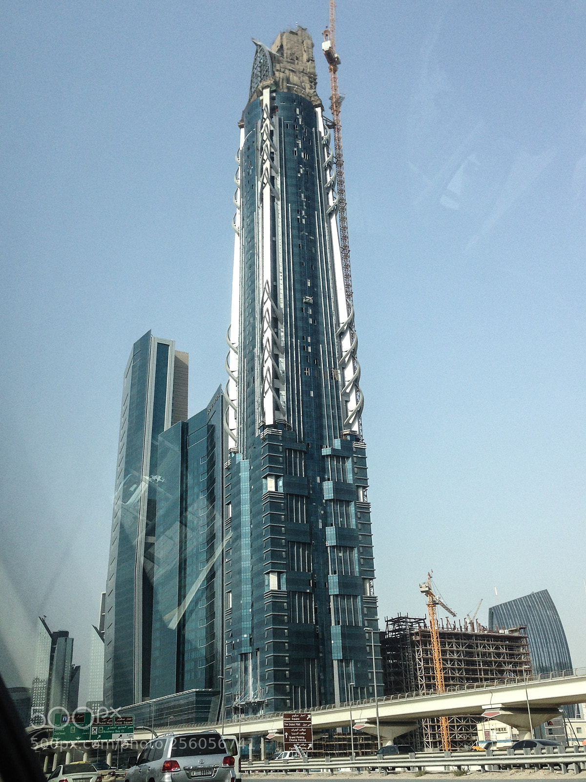 Apple iPhone 5 sample photo. Work trip to dubai photography