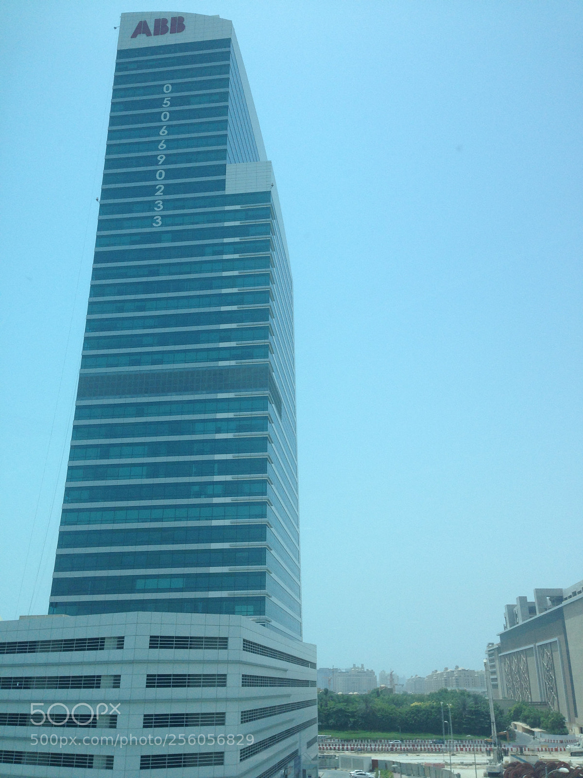 Apple iPhone 5 sample photo. Work trip to dubai photography
