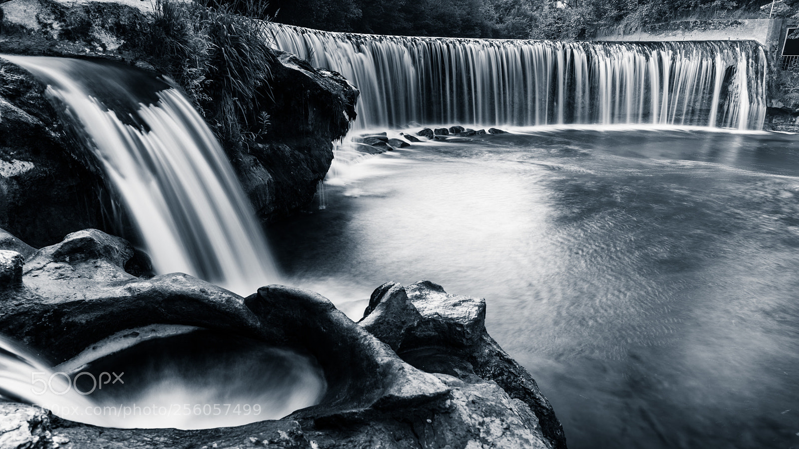 Sony a7R II sample photo. Waterfall photography