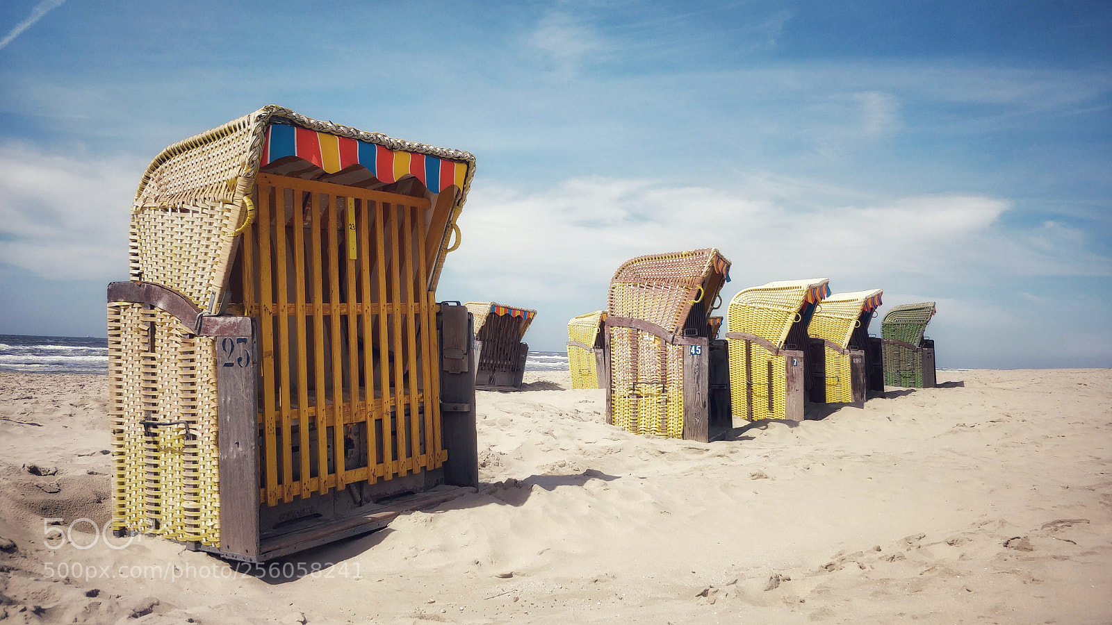 OnePlus 5T sample photo. On the dutch beach photography