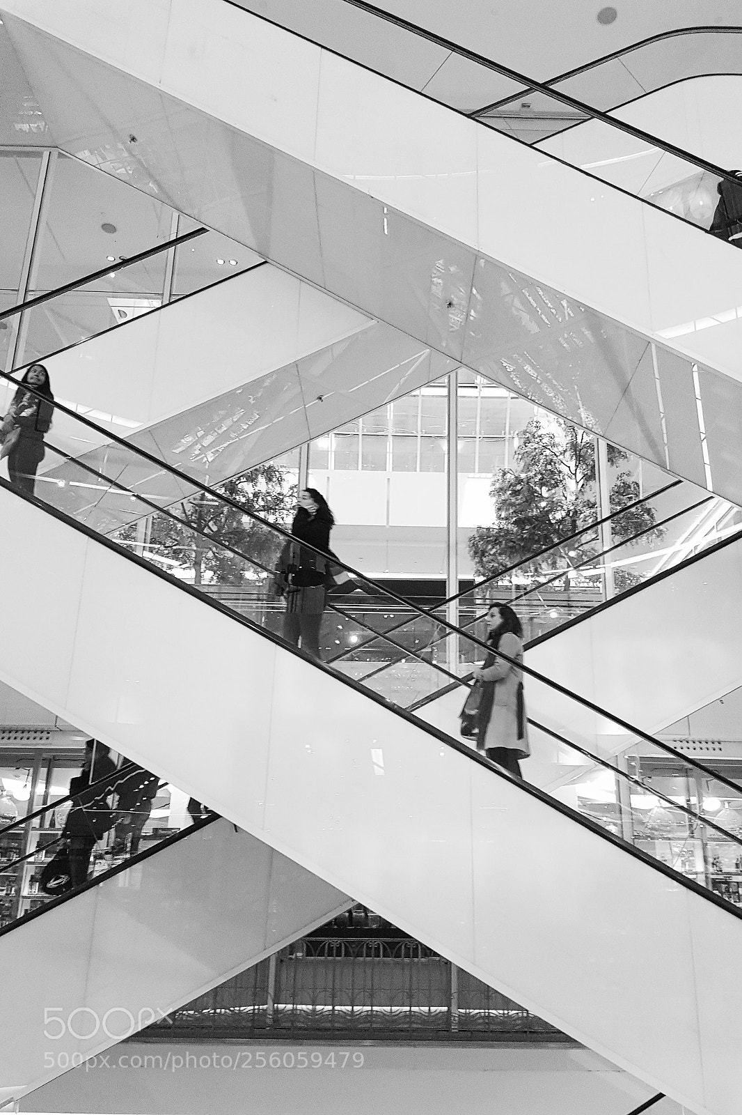 Samsung Galaxy S7 sample photo. Ascenseurs de paris 2 photography