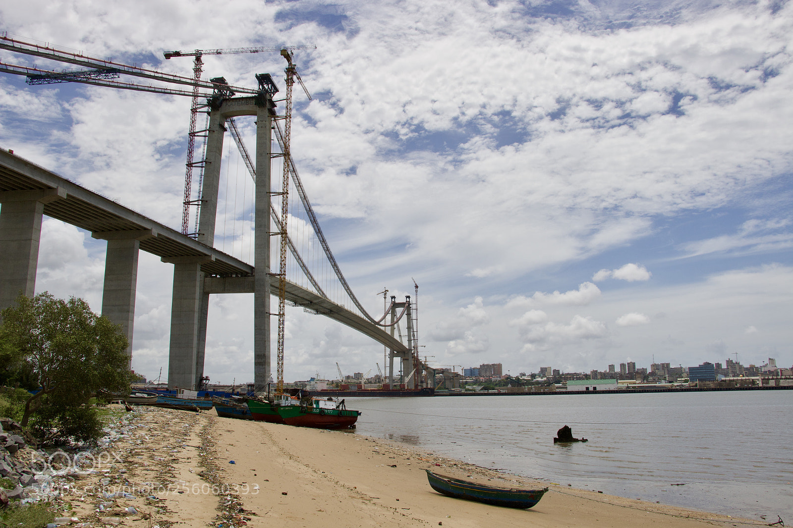 Canon EOS 70D sample photo. Maputo - katembe bridge photography
