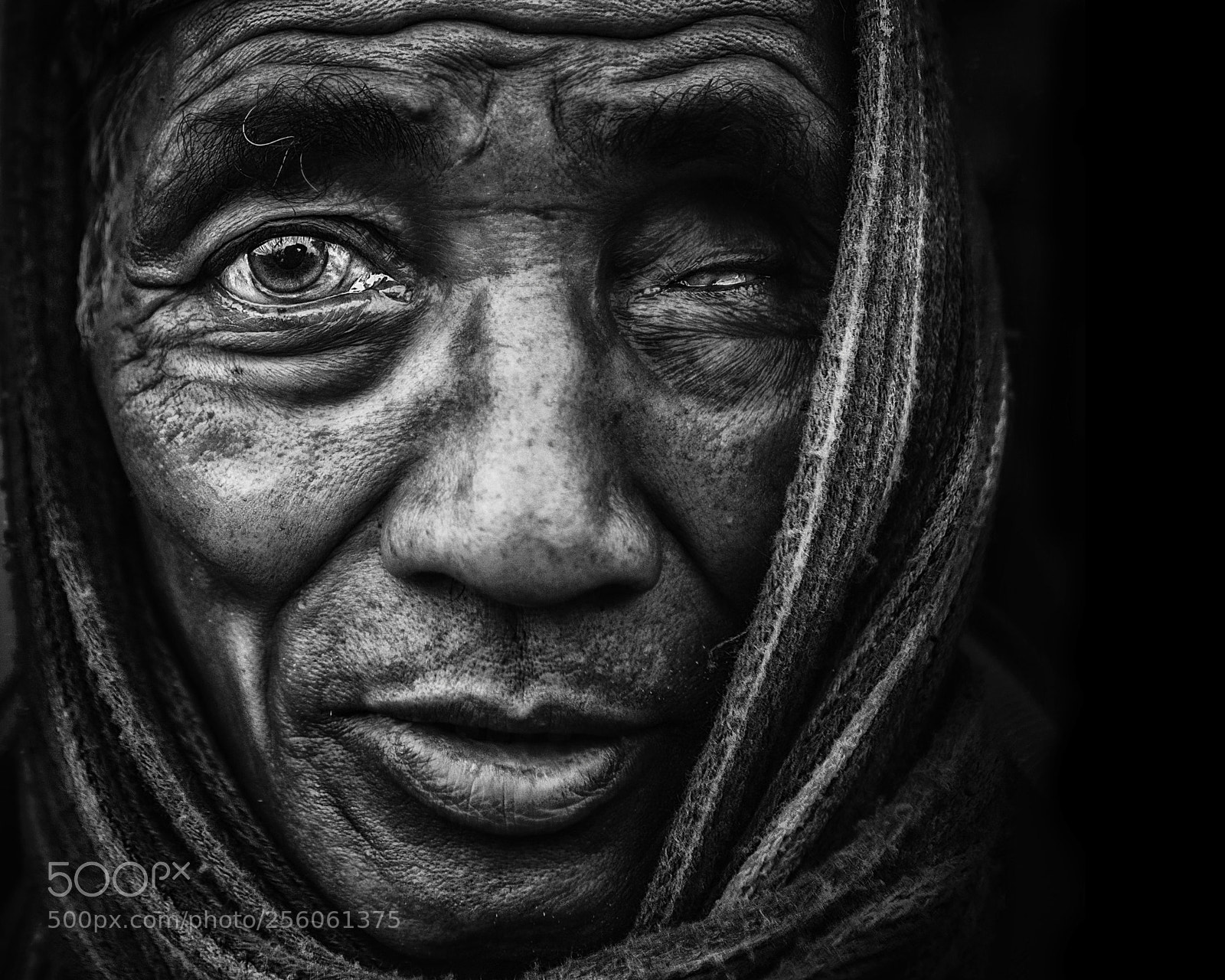 Canon EOS 6D sample photo. Face to face photography