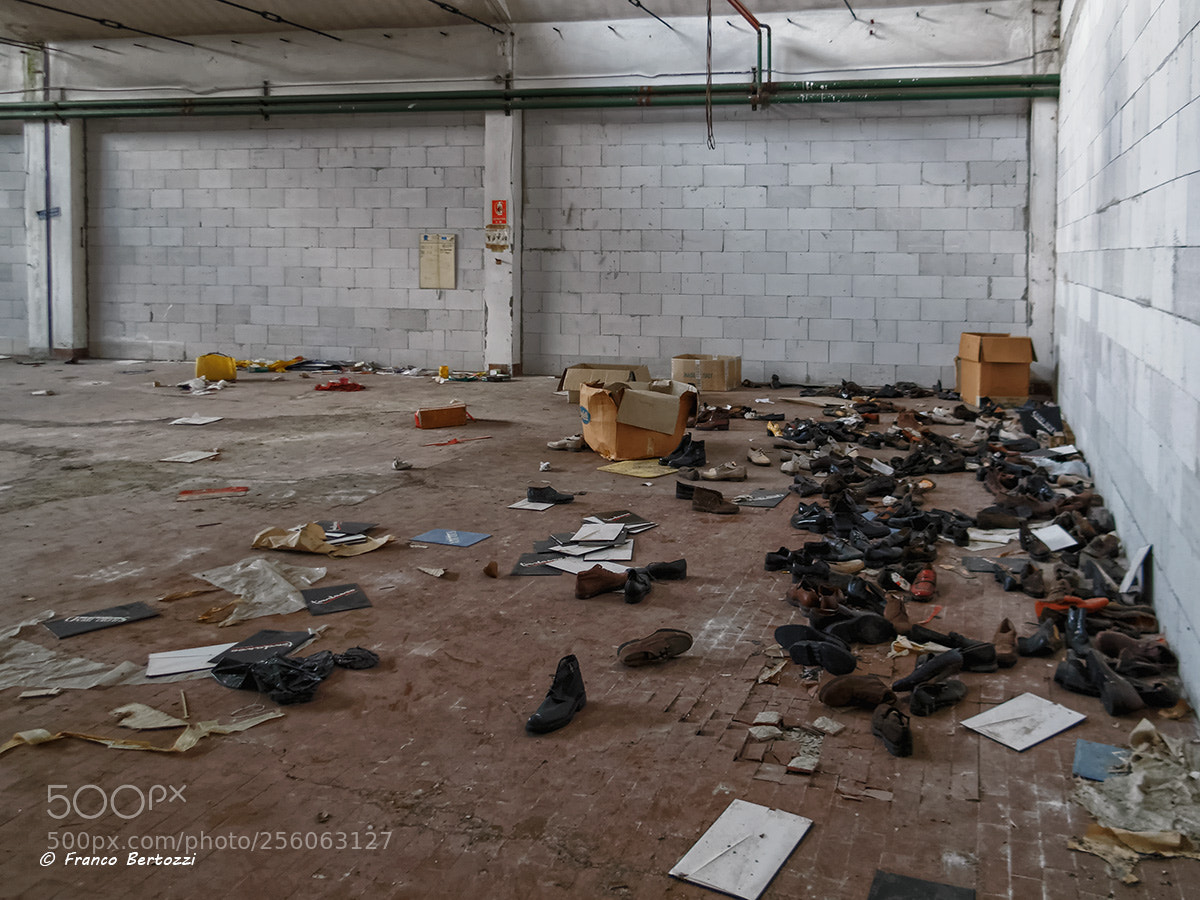 Canon PowerShot G12 sample photo. Abandoned factory photography