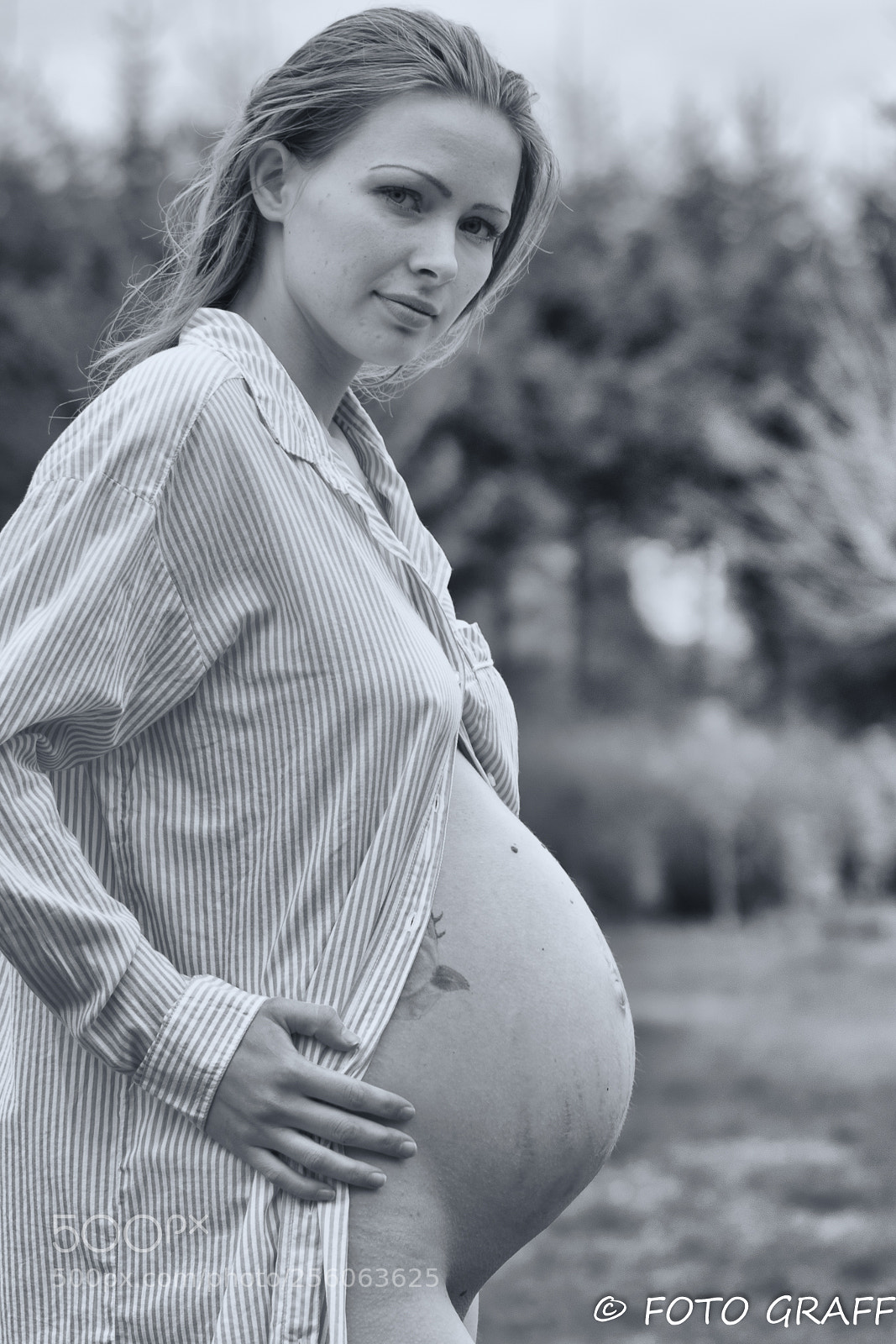 Nikon D3300 sample photo. Young and pregnant photography