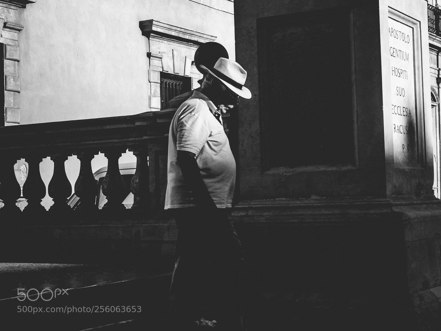 Fujifilm X20 sample photo. Sicily an hard sun photography