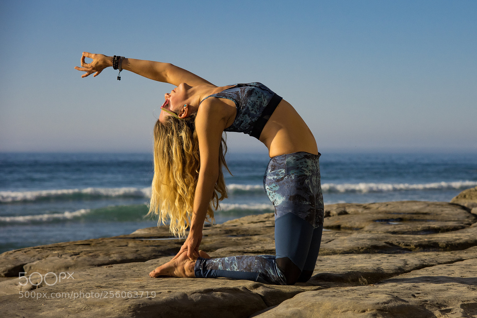 Nikon D750 sample photo. Cheyanne albot yoga fitness photography