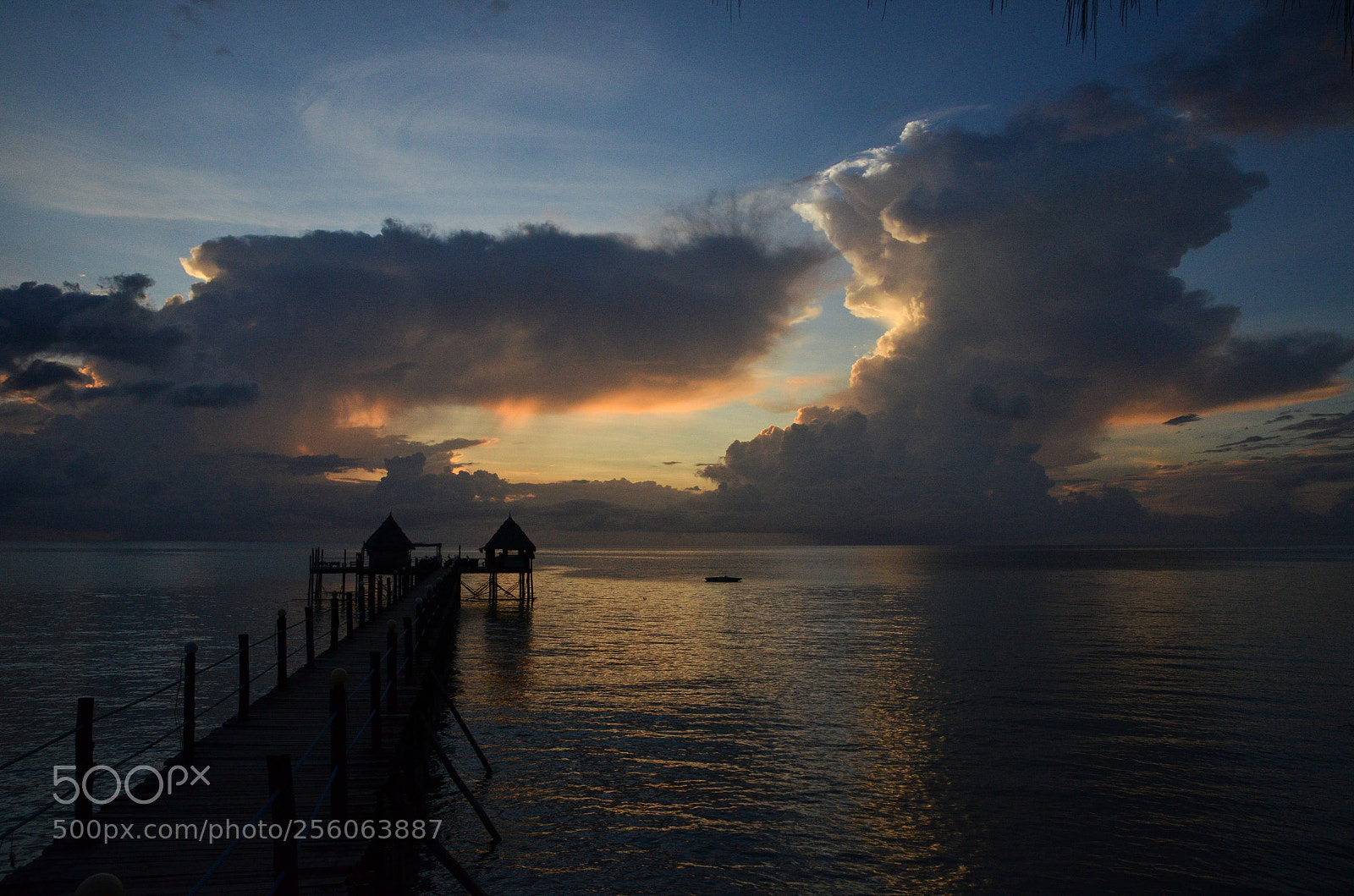 Nikon D7000 sample photo. Sunrise at the coast photography